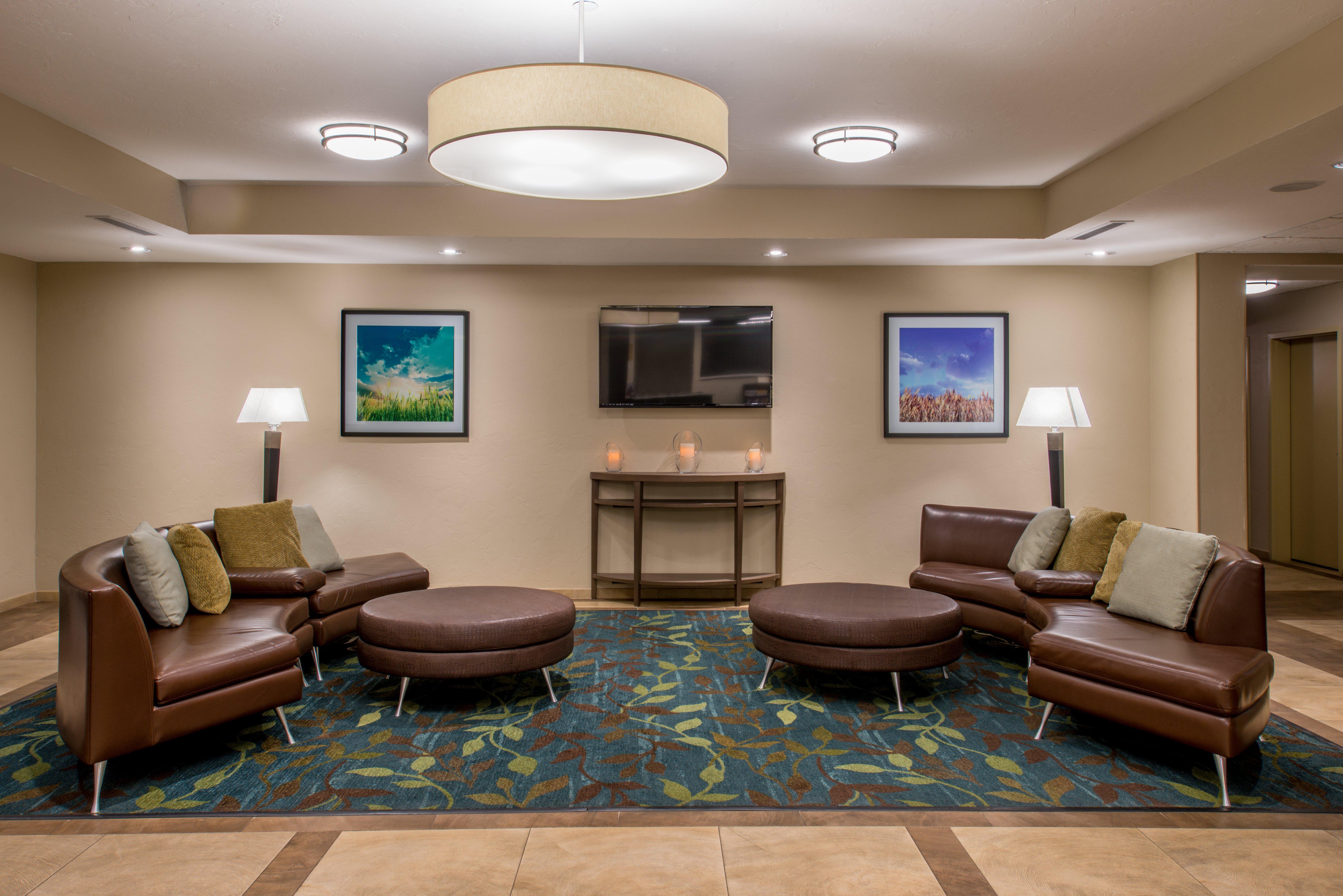 Candlewood Suites Del City By Ihg Bagian luar foto